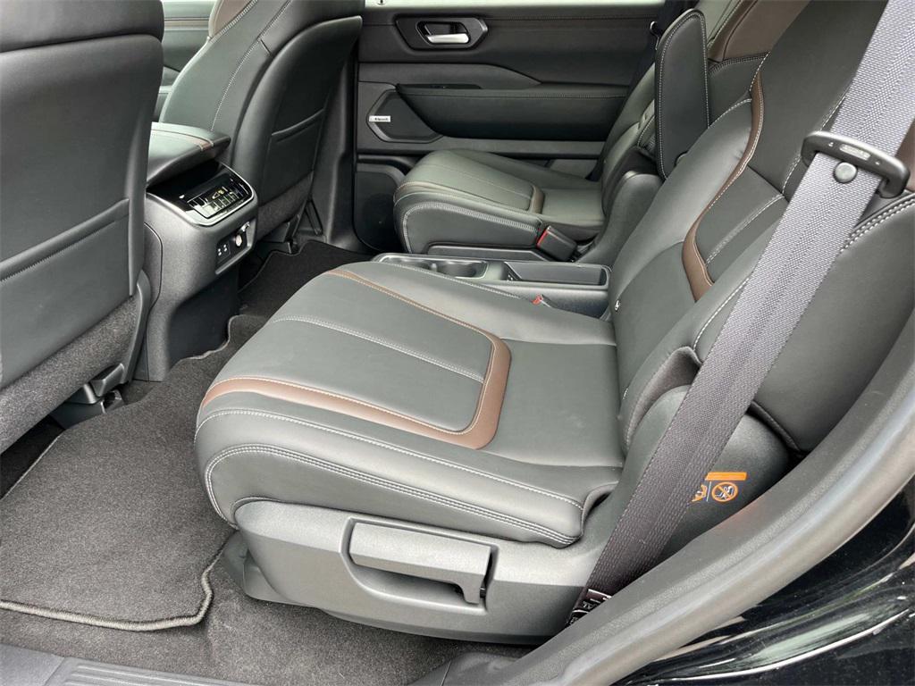 new 2025 Nissan Armada car, priced at $61,657