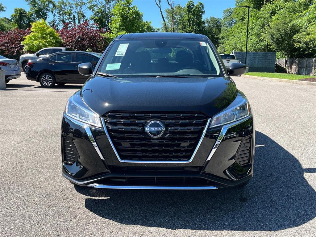 new 2025 Nissan Kicks car, priced at $22,764