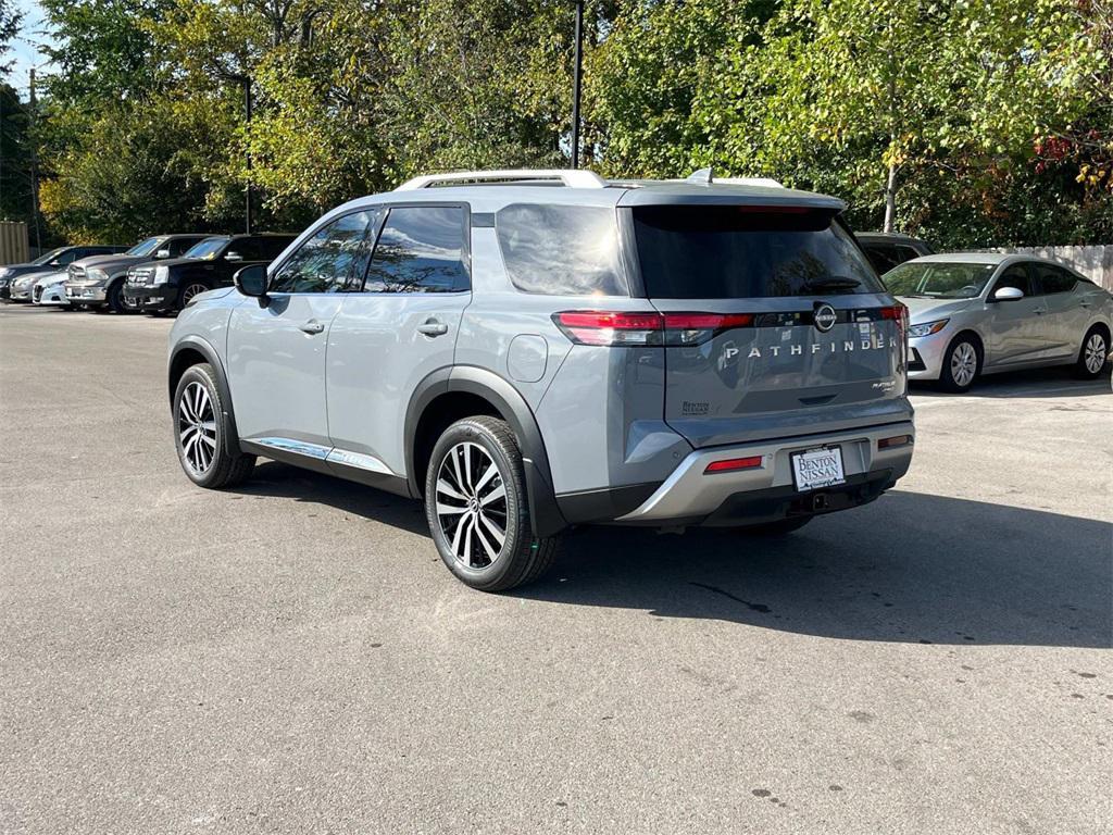 new 2025 Nissan Pathfinder car, priced at $40,755