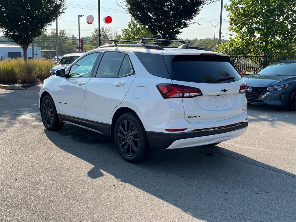 used 2022 Chevrolet Equinox car, priced at $21,054