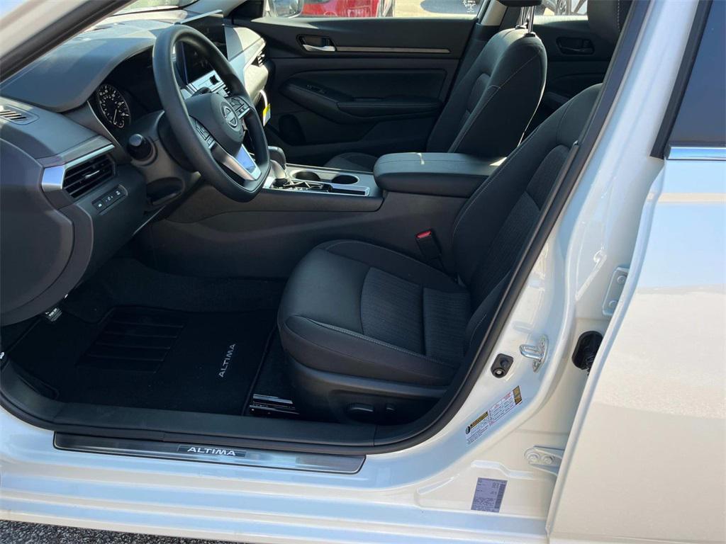 new 2025 Nissan Altima car, priced at $28,801