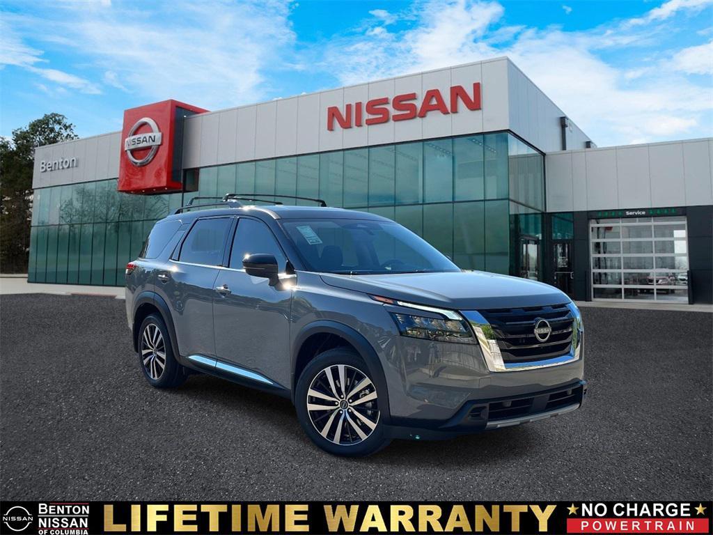 new 2025 Nissan Pathfinder car, priced at $48,616