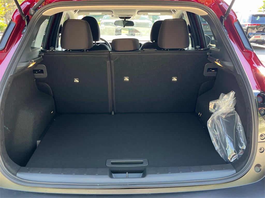 new 2025 Nissan Kicks car