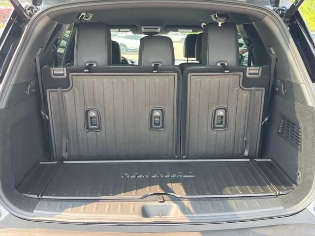 new 2025 Nissan Pathfinder car, priced at $43,338