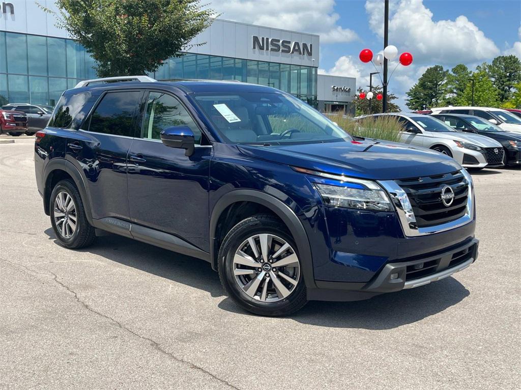 used 2022 Nissan Pathfinder car, priced at $31,300