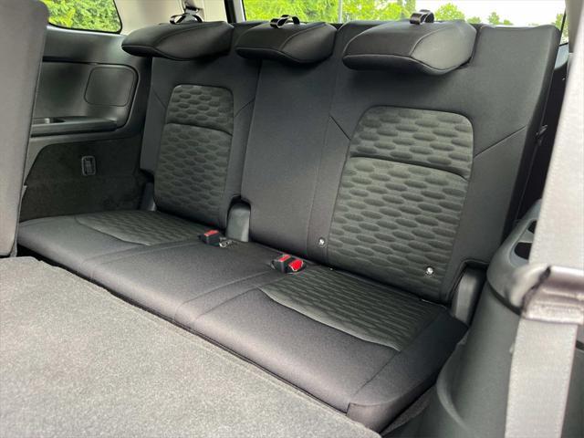 new 2025 Nissan Pathfinder car, priced at $39,276