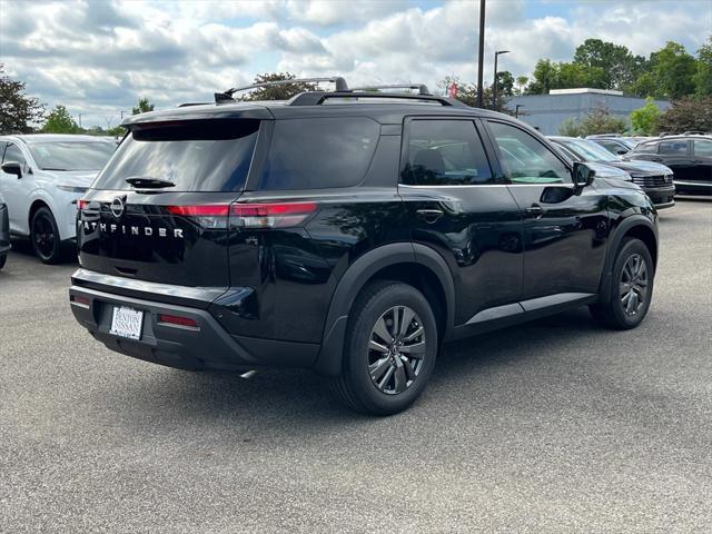 new 2025 Nissan Pathfinder car, priced at $39,276