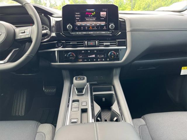 new 2025 Nissan Pathfinder car, priced at $39,276
