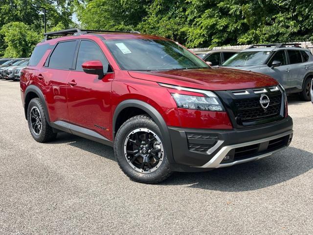 new 2025 Nissan Pathfinder car, priced at $44,186