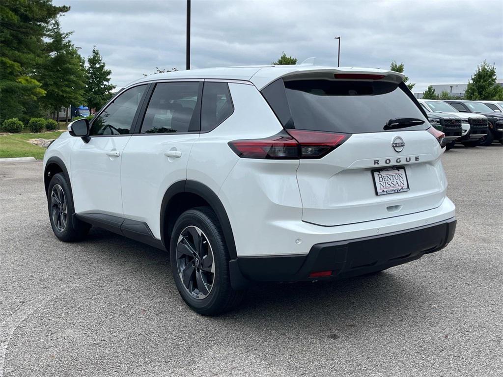 new 2026 Nissan Rogue car, priced at $28,005