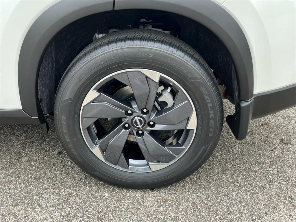 new 2026 Nissan Rogue car, priced at $28,005