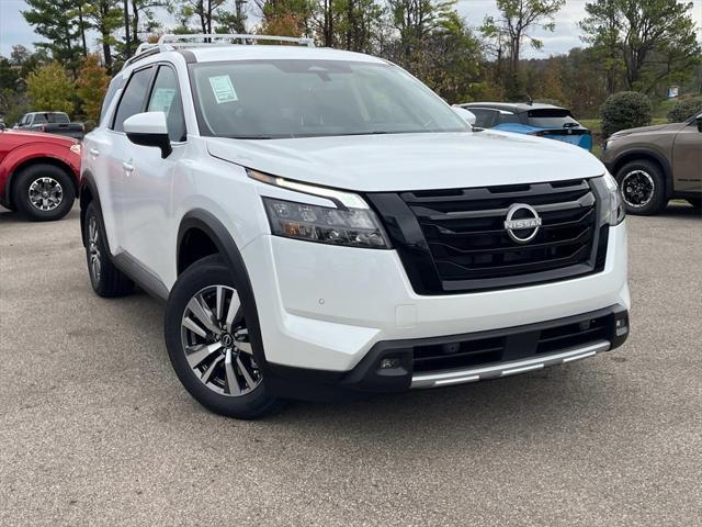 new 2025 Nissan Pathfinder car, priced at $44,114