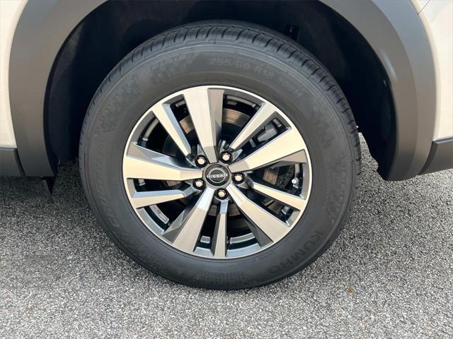 new 2025 Nissan Pathfinder car, priced at $41,153