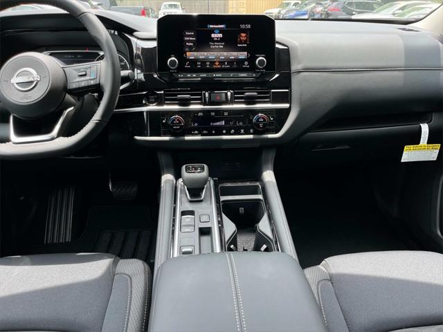 new 2025 Nissan Pathfinder car, priced at $38,097