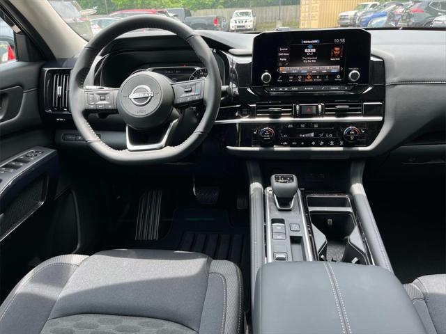 new 2025 Nissan Pathfinder car, priced at $38,097