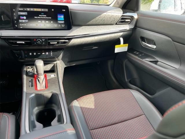 new 2025 Nissan Kicks car, priced at $28,287