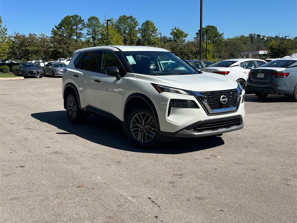 used 2023 Nissan Rogue car, priced at $22,417