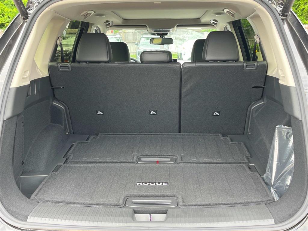 new 2025 Nissan Rogue car, priced at $38,956