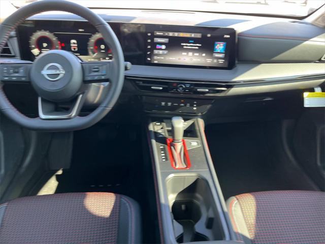 new 2025 Nissan Kicks car, priced at $27,156