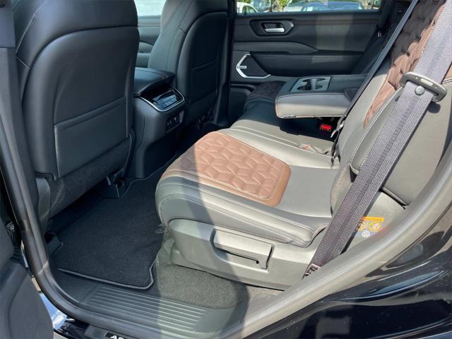new 2025 Nissan Armada car, priced at $79,063