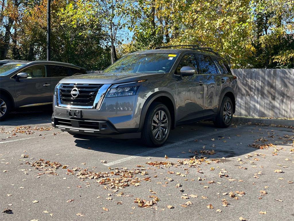 used 2025 Nissan Pathfinder car, priced at $32,905