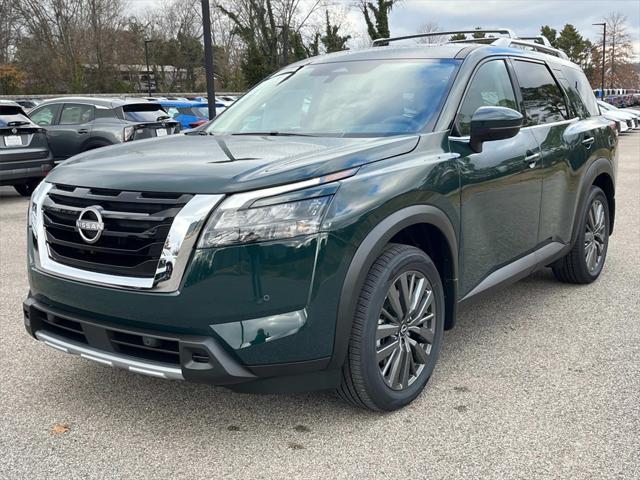 new 2025 Nissan Pathfinder car, priced at $43,568