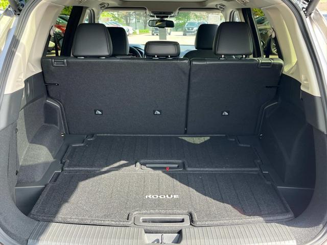 new 2025 Nissan Rogue car, priced at $40,747