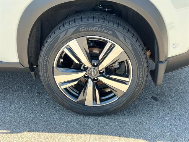 used 2022 Nissan Rogue car, priced at $31,800