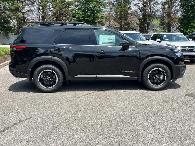 new 2025 Nissan Pathfinder car, priced at $42,957
