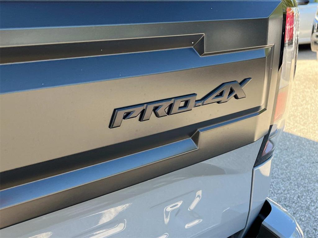new 2026 Nissan Frontier car, priced at $42,788