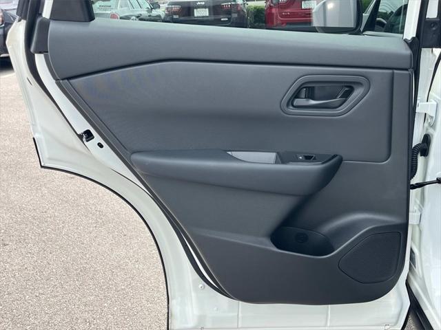 used 2025 Nissan Rogue car, priced at $29,000