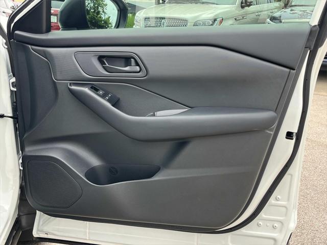 used 2025 Nissan Rogue car, priced at $29,000