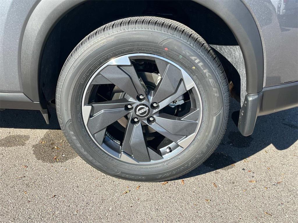 new 2026 Nissan Rogue car, priced at $30,319