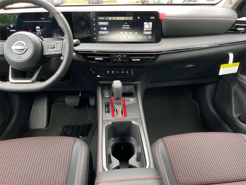 new 2025 Nissan Kicks car, priced at $26,281