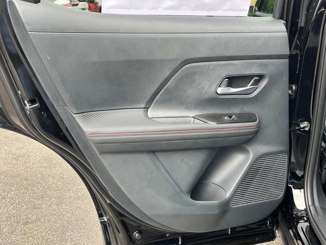 new 2025 Nissan Kicks car, priced at $27,881