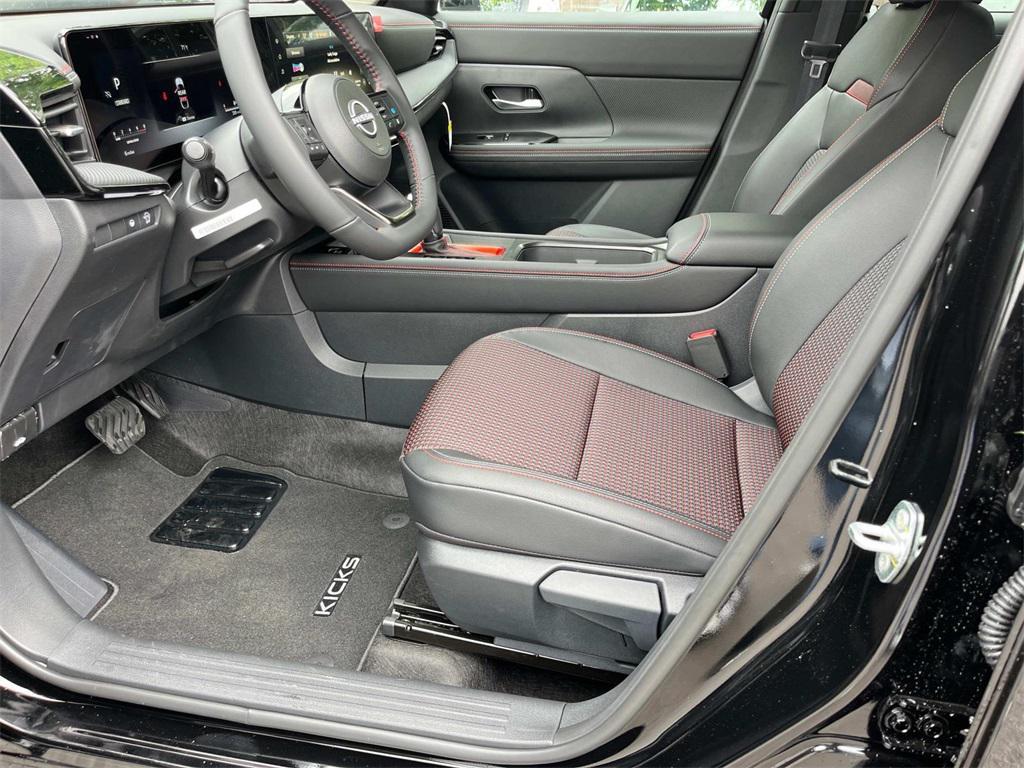 new 2025 Nissan Kicks car, priced at $26,281