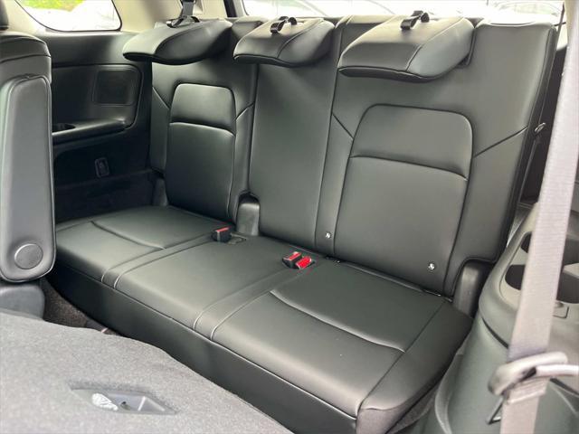 new 2025 Nissan Pathfinder car, priced at $48,531