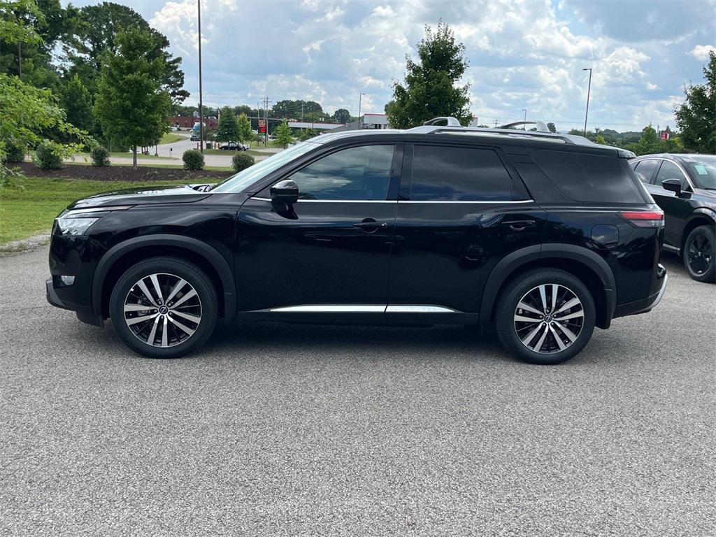new 2025 Nissan Pathfinder car, priced at $42,241