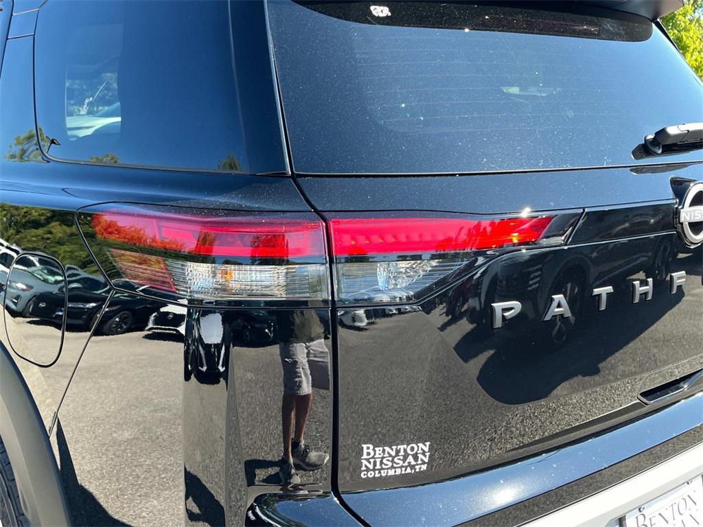 new 2025 Nissan Pathfinder car, priced at $38,955