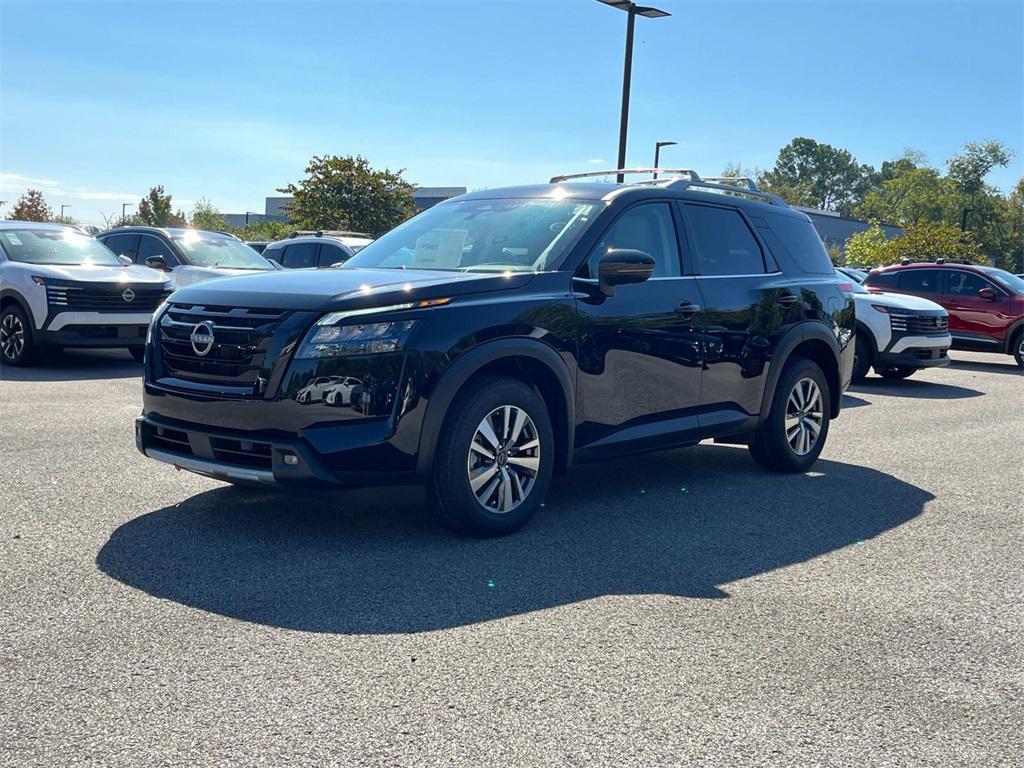new 2025 Nissan Pathfinder car, priced at $38,955