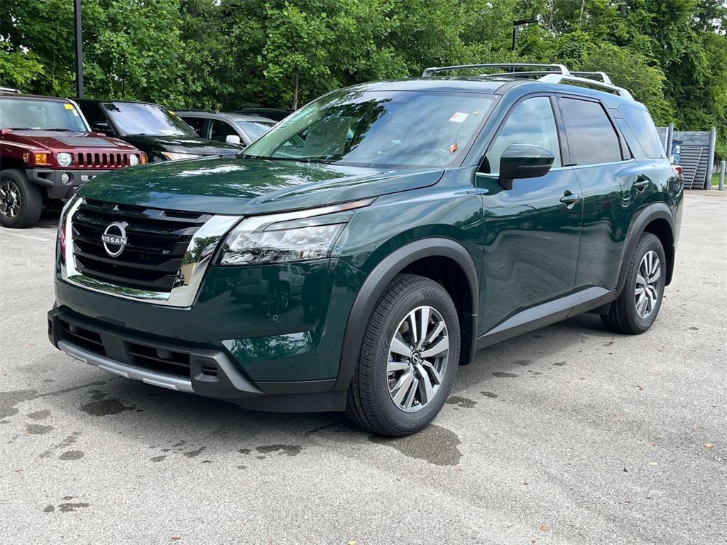 new 2025 Nissan Pathfinder car, priced at $40,820