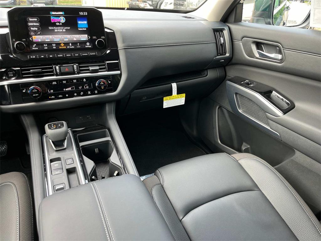 new 2025 Nissan Pathfinder car, priced at $40,820