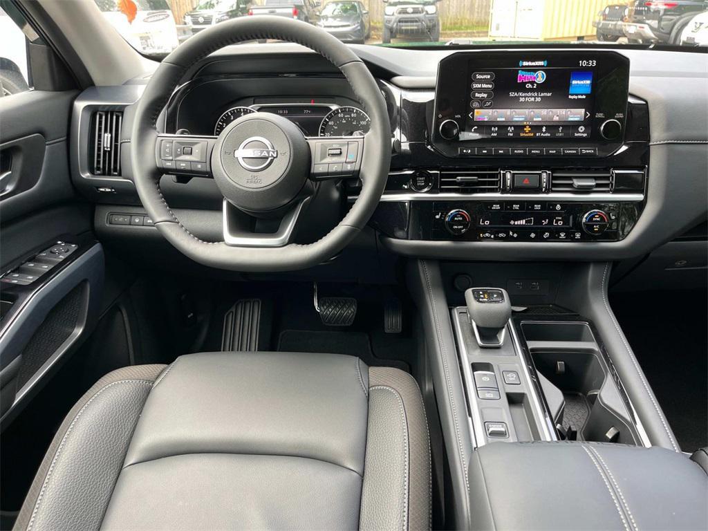 new 2025 Nissan Pathfinder car, priced at $40,820