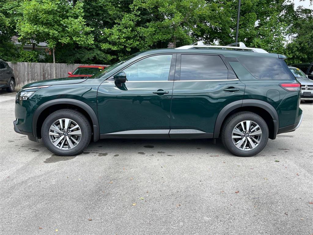 new 2025 Nissan Pathfinder car, priced at $40,820