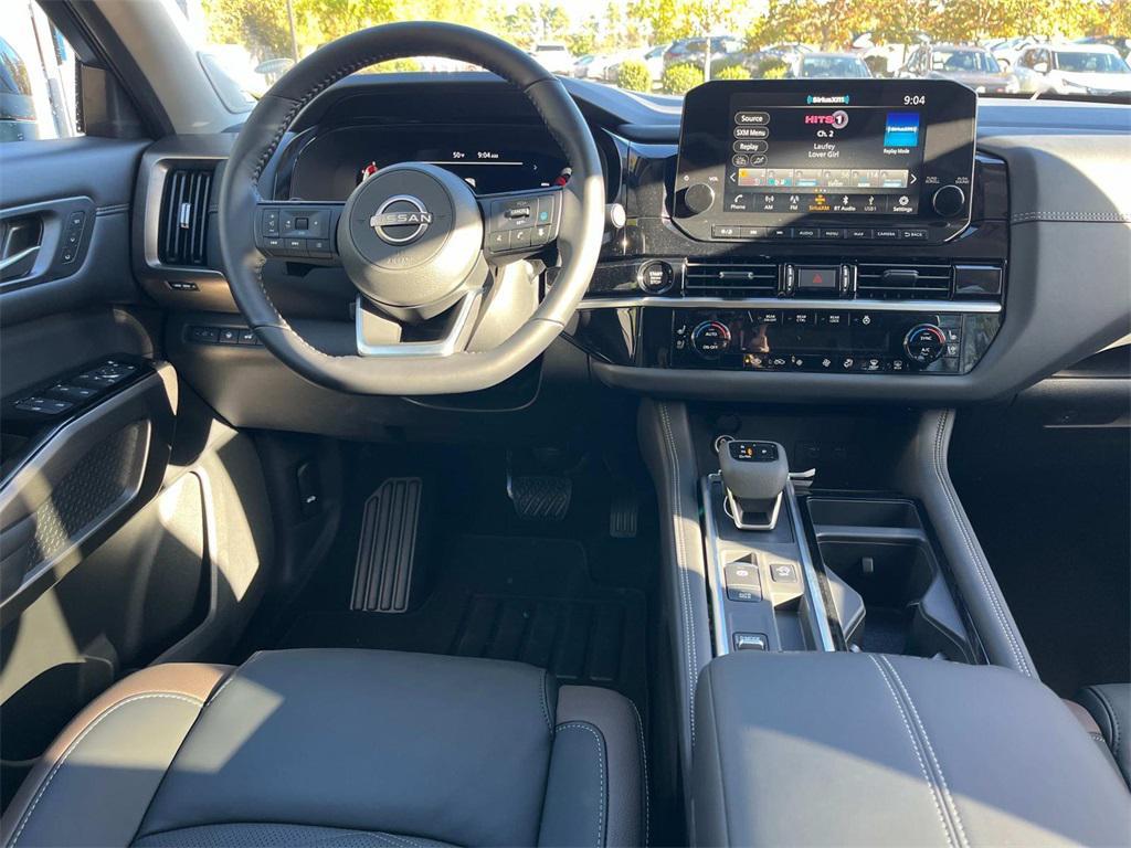 new 2025 Nissan Pathfinder car, priced at $41,812