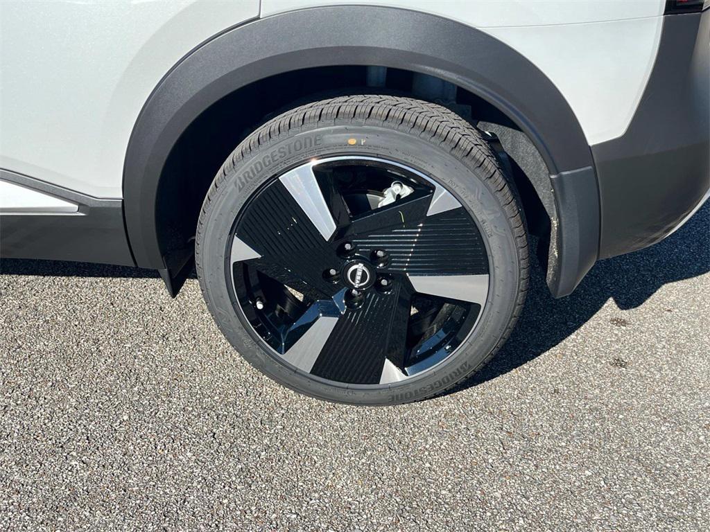 new 2026 Nissan Kicks car, priced at $27,584