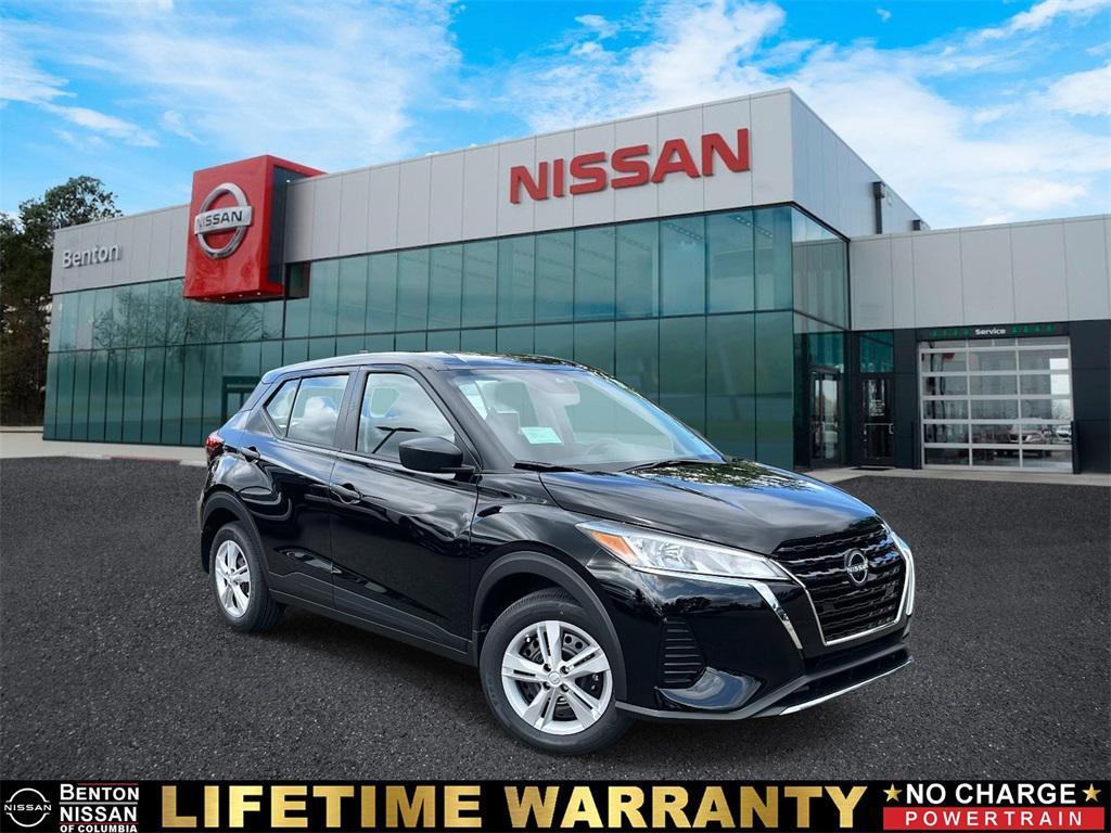 new 2025 Nissan Kicks car, priced at $21,704