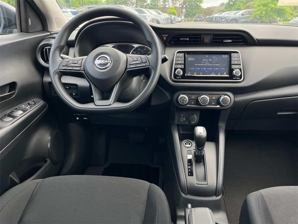 new 2025 Nissan Kicks car, priced at $22,613