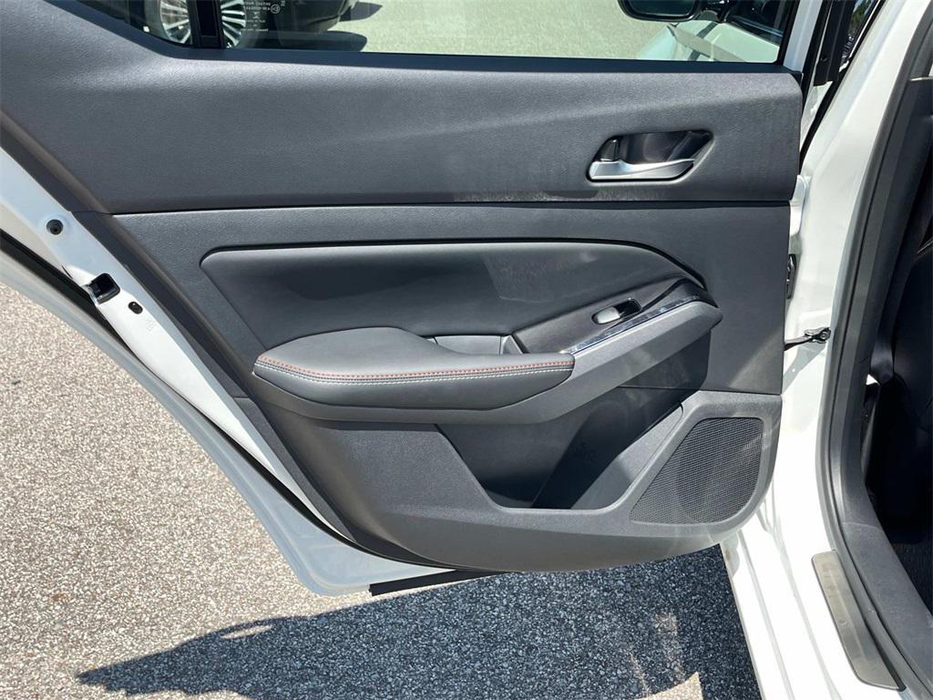new 2025 Nissan Altima car, priced at $31,752