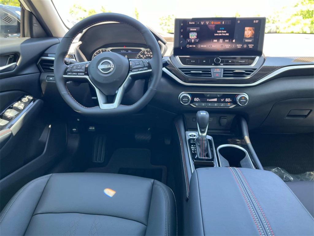 new 2025 Nissan Altima car, priced at $31,752